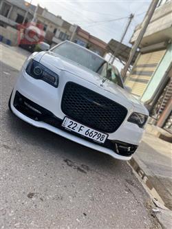 کرایسلەر 300